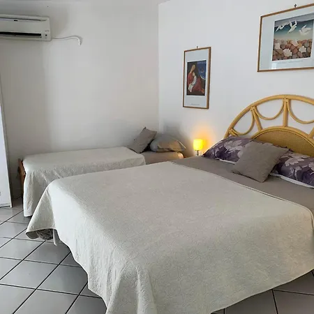 Apartment Casetta Nel Giardino -ischia